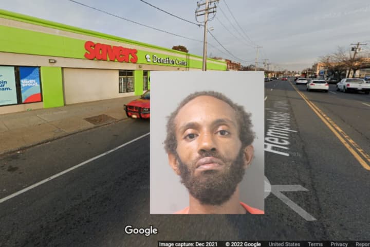 Man Accused Of Exposing Himself To 3 Children At Long Island Store