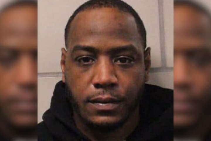 Man Admits To 3 Springfield Slayings While Awaiting Federal Murder Trial: DA
