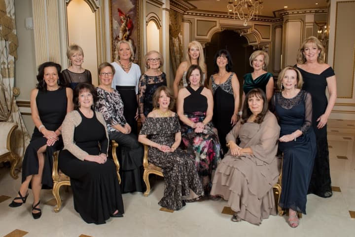 The Valley Hospital Auxiliary Hosts “An Unforgettable Night” At The Legacy Castle