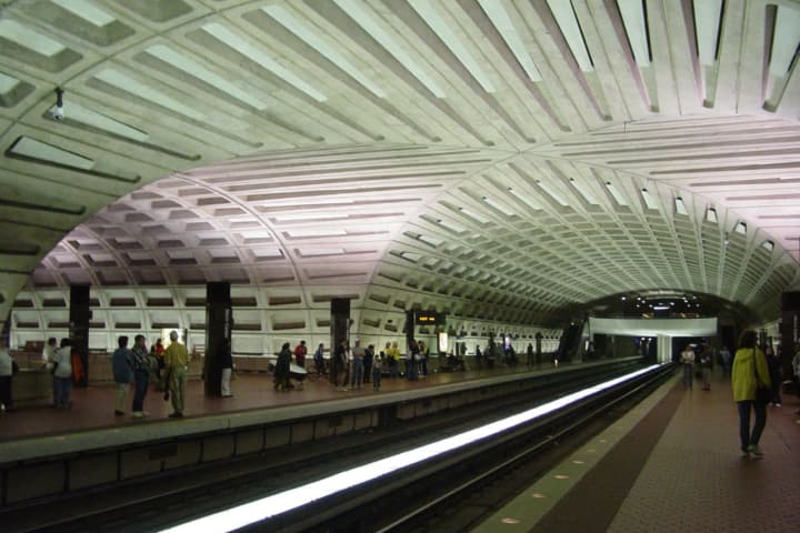 Federal Officer Fatally Shoots Person On Metro Platform In DC: Reports (DEVELOPING)