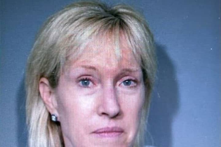 New Canaan Woman Faces DUI Charge After Two-Vehicle Crash