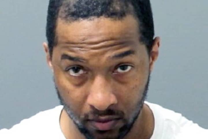 GOTCHA! Ex-Con Tied To Break-Ins Throughout NJ Caught Red-Handed By Maywood PD
