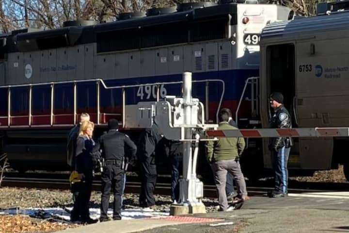 NJ Transit: Woman Struck, Killed By Commuter Train In Glen Rock