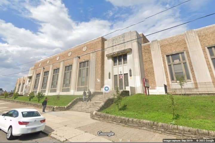 Shooting Threat Locks Down Philly High School: Report