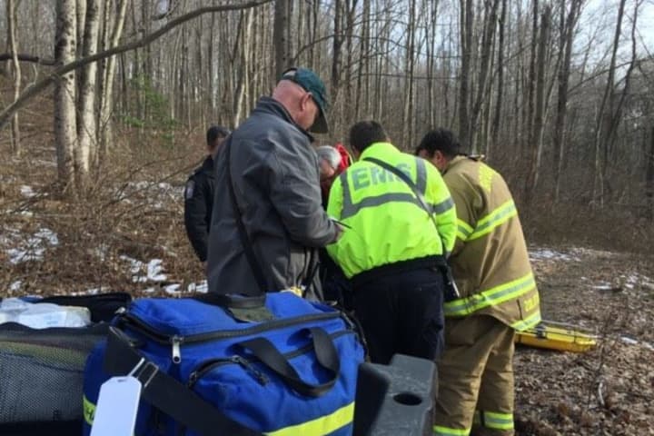 Brookfield First Responders Rescue Injured Hiker At Williams Park