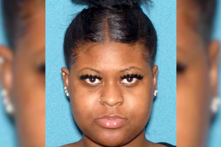 NJ Woman Wanted For Check Fraud In PA