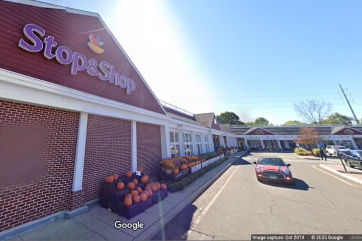 Darien Stop & Shop Theft: Victim Left Car For 15 Minutes Before Robber Struck, Police Say