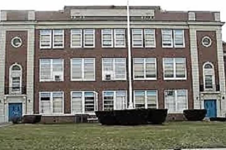 Lockdown: What Happened At Dumont High School