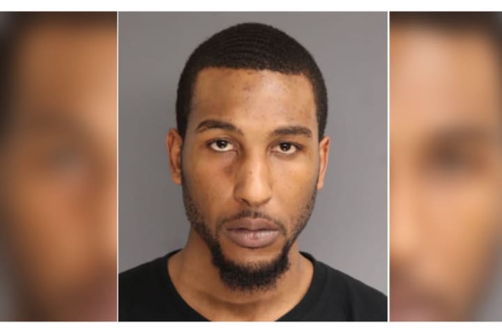 Man Accused Of Shooting Two Newark Officers Captured: Sources