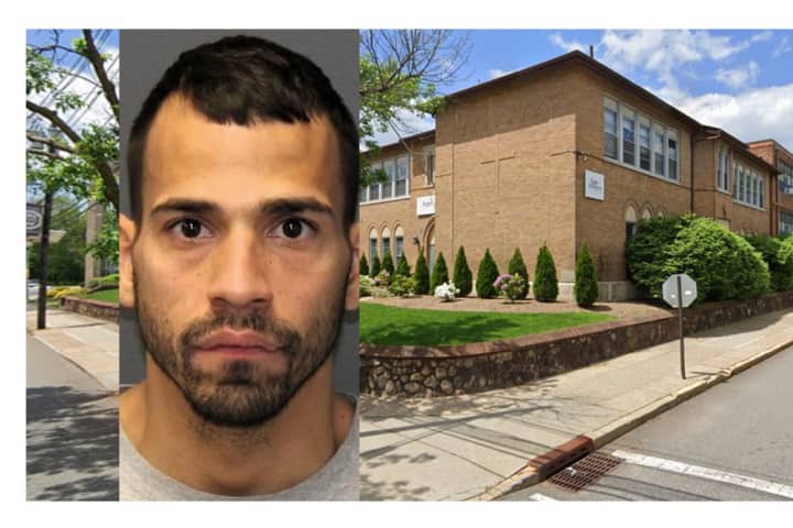 Naked Intruder Mops Floors In Private School: Rochelle Park PD