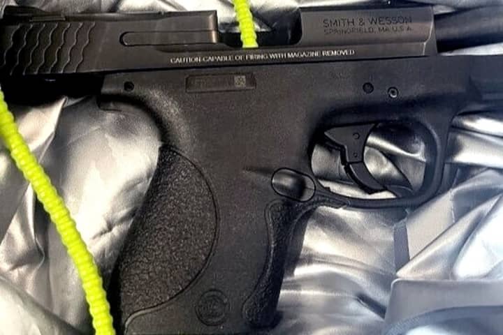 Gun Found, Vegas Traveler Seized During One Of TSA's Busiest-Ever Screening Days At Newark