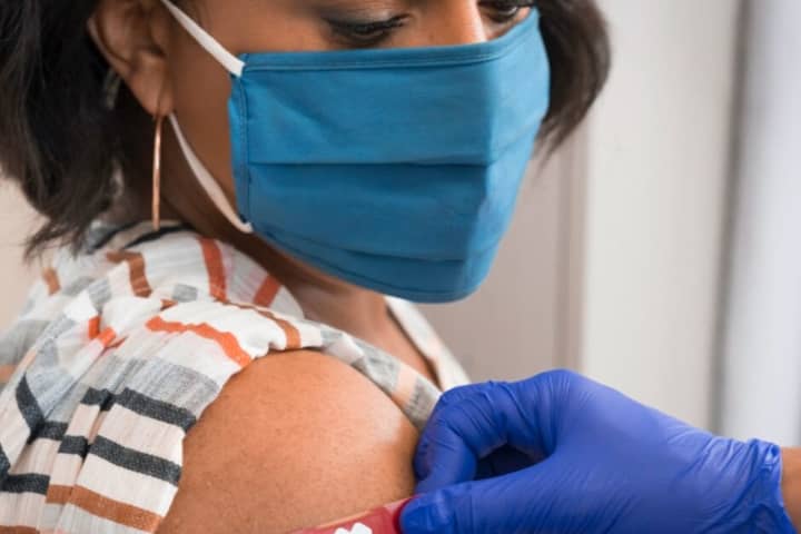 COVID-19: Pop-Up Vaccination Sites Added On Long Island