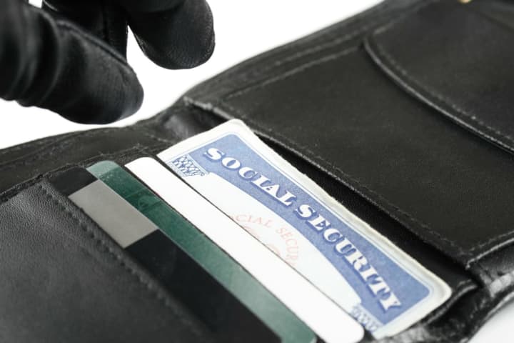 Don't Be A Victim Of Credit Card Fraud: Here Are Steps To Take From FBI