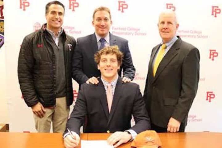 Fairfield Prep’s Robert Haskins To Play Football At University Of Virginia