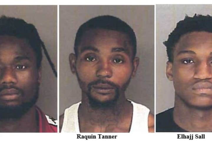 Police Looking For Trio Suspected Of Newark Carjacking