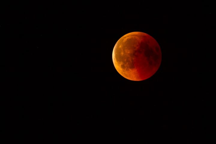 When To Set Your Alarm To Catch Tonight's Nearly Total Lunar Eclipse