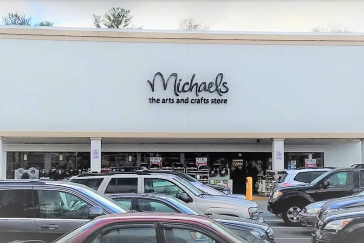 Thief Gets 3 Years In Fed Pen For Swiping $500,000 From Michaels' Customers