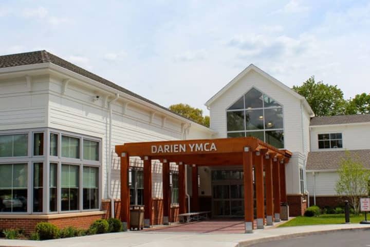 Wallet Stolen At Darien YMCA Found At Stamford Mall Minus Hundreds In Cash, Police Say