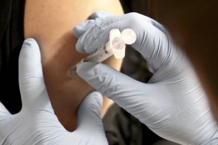 CDC Urges Americans To Get Flu Vaccine, Reveals Time Frame For Highest Effectiveness