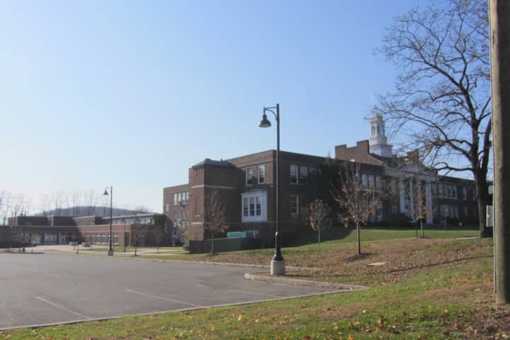 Security Added For Middle School In Northern Westchester After Threat