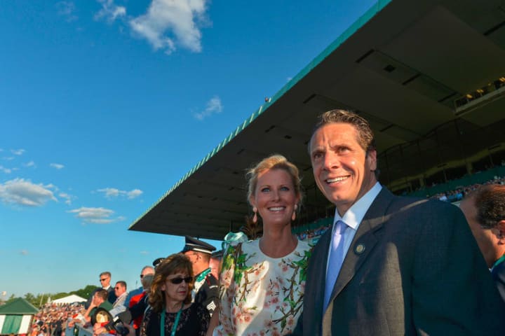 Cuomo Surprises Sandra Lee With Birthday Dinner In Northern Westchester