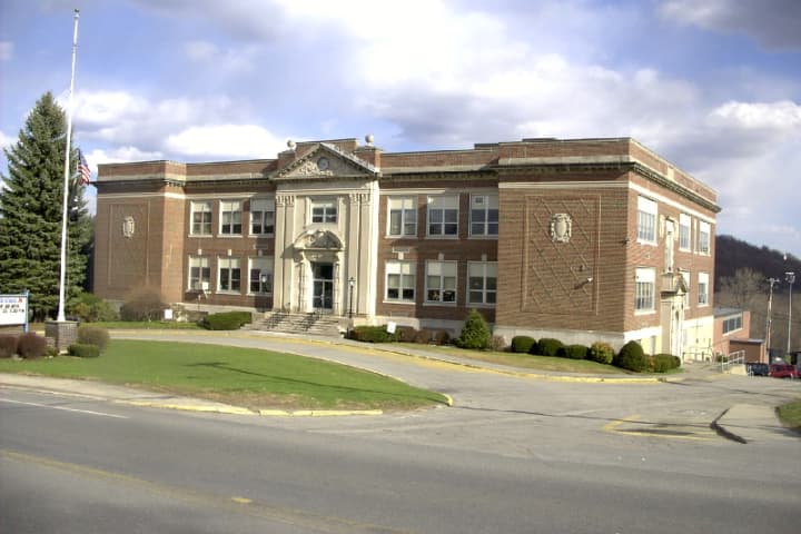 COVID-19: Carmel School District Goes Remote Until 2021