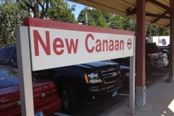 Metro-North's New Canaan Branch Running Buses In Place Of Trains On Weekend
