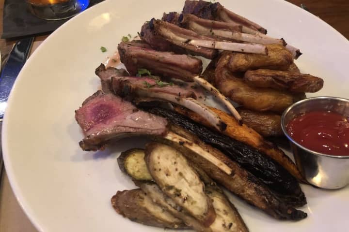 Westchester Restaurant Drawing Rave Reviews For Farm-To-Table Style
