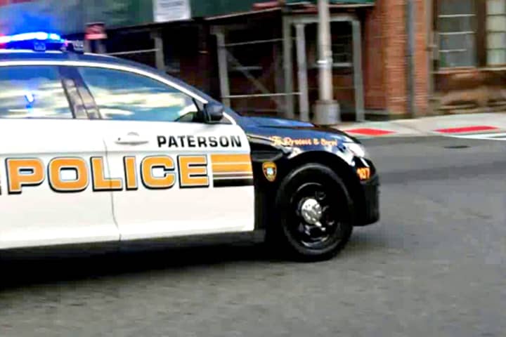 Paterson Detectives Nab  Gunman After Wrong-Way Chase, Crash