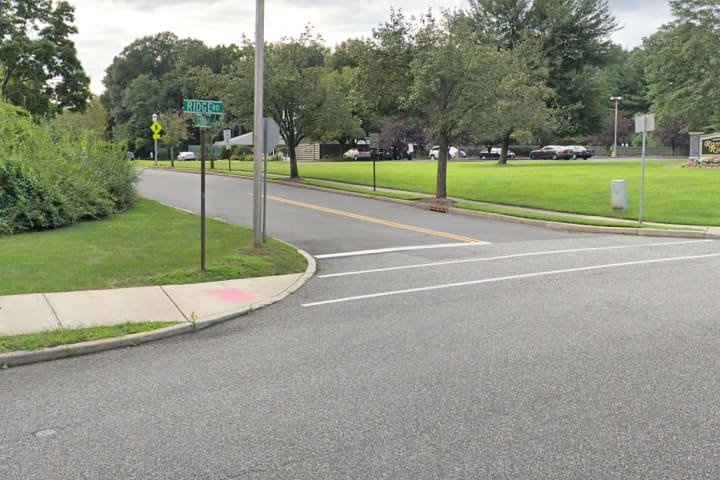 Two Kids, Other Driver Hospitalized After Mahwah Crash