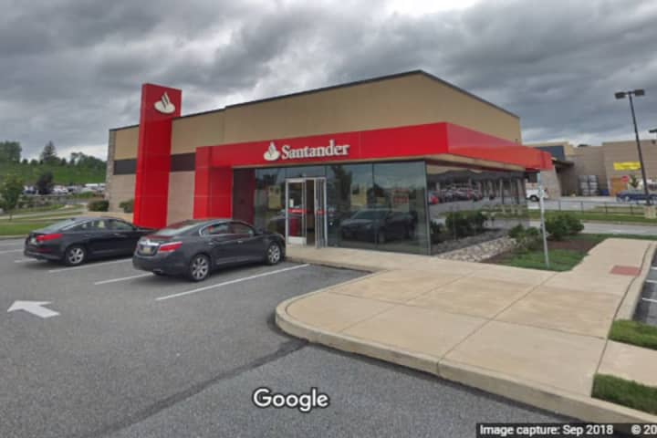 Downingtown Man Robs Bank With His Mother In The Car: Police