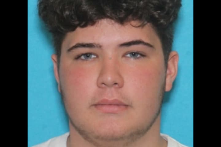 PD: Warrant Issued For Teen Who Was DUI In Doylestown Crash