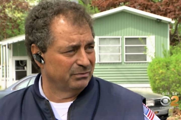 HERO: Wayne Postal Carrier Saves Woman After Finding Son, 2, In The Street