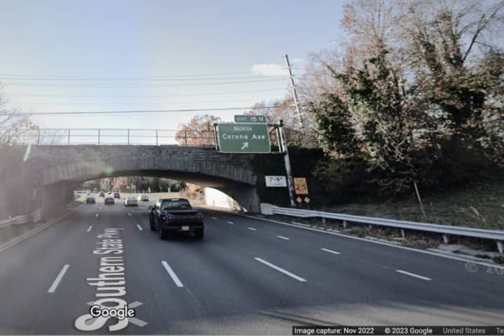 Man Killed In Southern State Parkway Hit-Run On Long Island