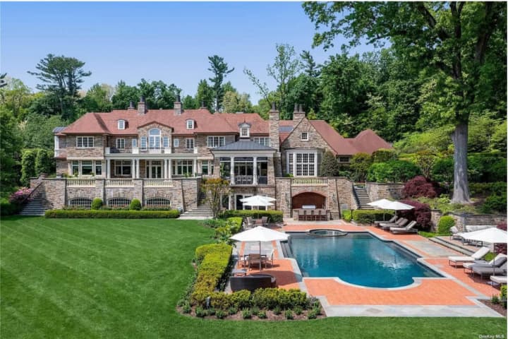 $28M Oyster Bay Estate Features Arcade, Sauna, Sports Bar, More: See Inside