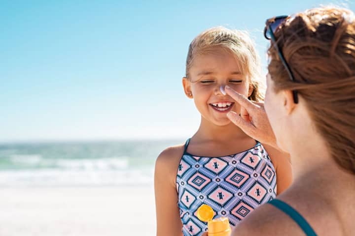 Chemical Versus Mineral: How To Find The Best Sunscreen For You