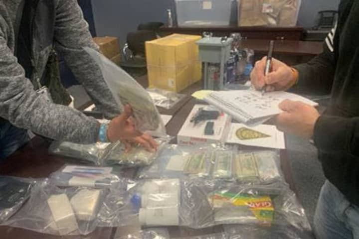 Bust Yields More Than 1,000 Grams Of Cocaine, Guns In Fairfield County, Police Say