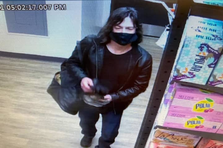 Alert Issued For Suspect Wanted For Larceny At Business In New Canaan