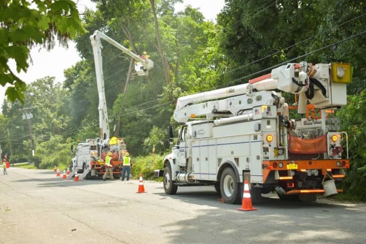 Storm Knocks Out Power To Thousands In Dutchess, Orange, Ulster Counties