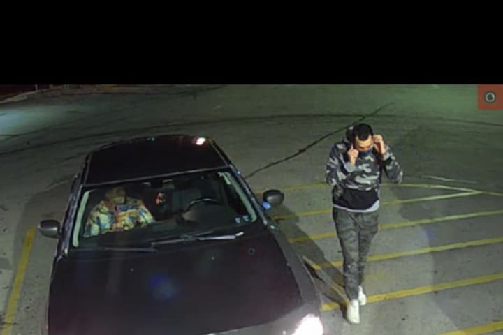 Montgomery County Police Seek ID For Trio Suspected Of Car Break-Ins