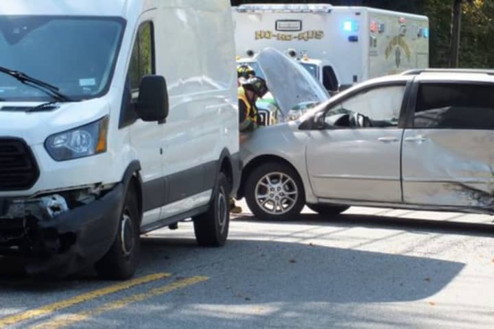 Three Hospitalized When Vans Collide In Ho-Ho-Kus