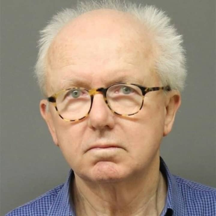 A self-employed Glen Rock art dealer banned from practicing law nearly 20 years ago posed as an attorney to pocket $37,000 from an unwitting victim, said authorities who arrested him.