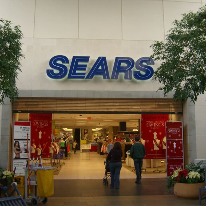 Sears is closing at the Paramus Park Mall.
