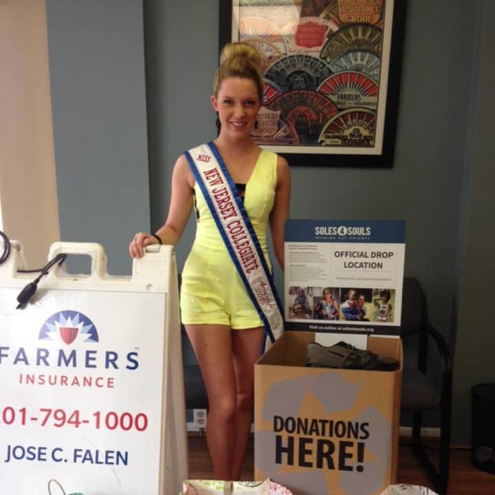 A pageant contestant visits Elmwood Park. A Miss Elmwood Park Pageant will be held in April.