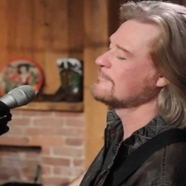 Daryl Hall&#x27;s &#x27;Live From Daryl&#x27;s House&#x27; premieres on MTV Live.