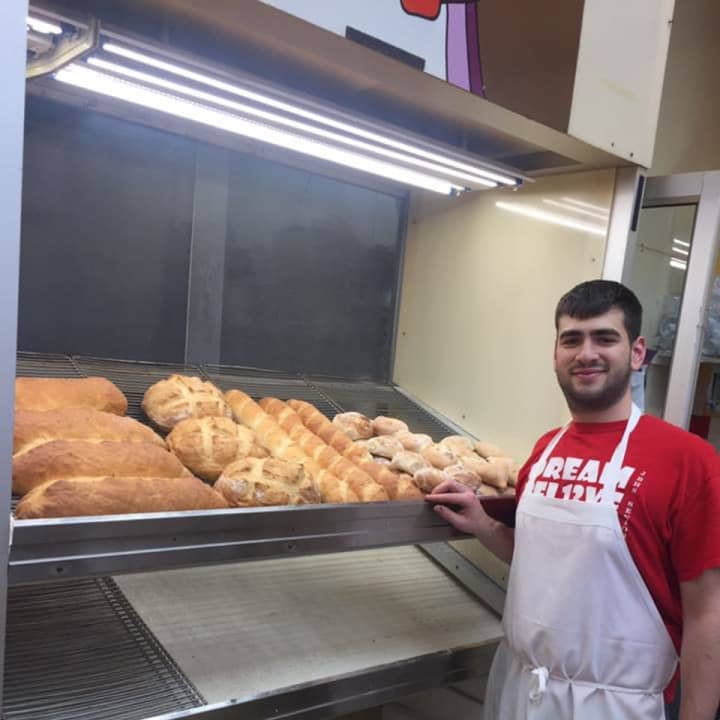 There&#x27;s always fresh bread at Bagel King in Fairfield.