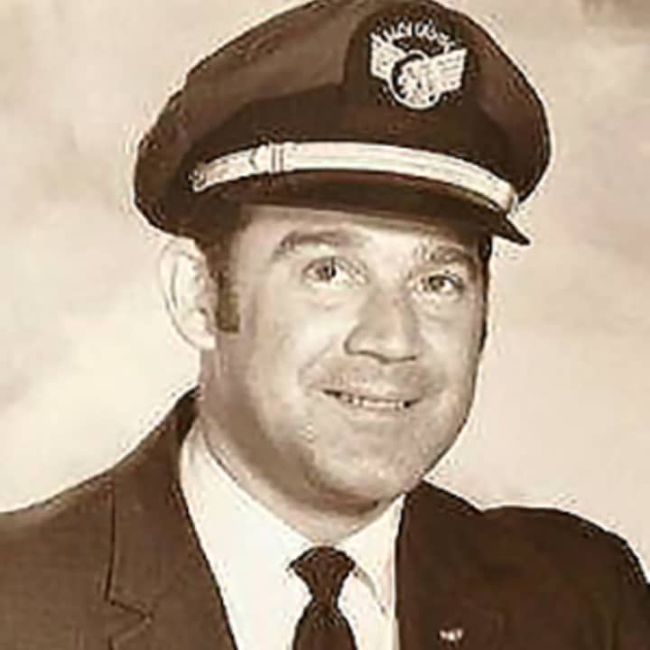 Donald Hackert worked at Westchester County Airport before starting his 30-year career as a pilot.