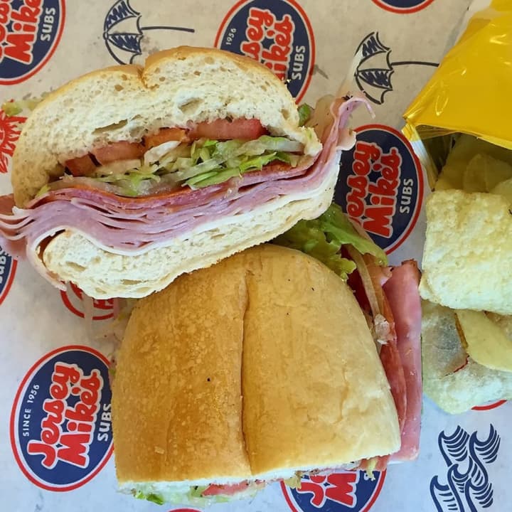 Dining at Jersey Mike&#x27;s in New Jersey will aid Hurricane Harvey victims.