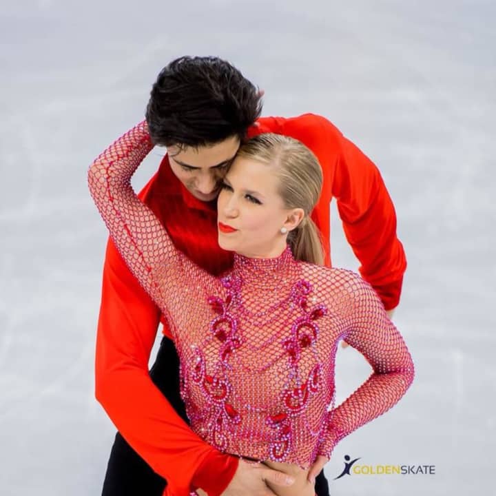 Kaitlyn Weaver and Andrew Poje of Fort Lee during the short dance practice.
