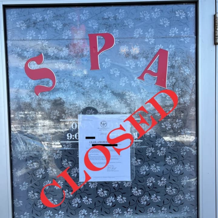 An unlicensed spa was shut down in downtown Mahopac, police said.&nbsp;